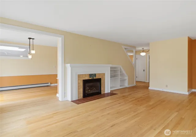 Photo 3 of Sale Pending at 125 Olympic Way Nw, Olympia, WA 98502 | MLS# NWM2551912 | Listing updated on 2026-09-21