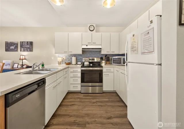 Photo 4 of Condo for sale at 525 Alpine Pl #D3, Leavenworth, WA 98826 | MLS# NWM2552058 | Listing updated on 2026-09-22
