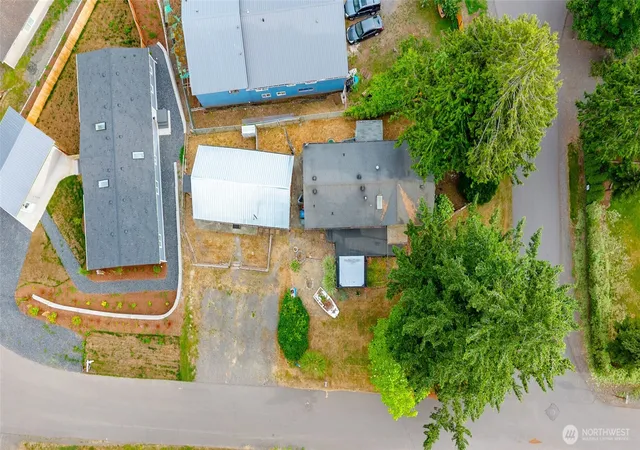 Photo 3 of Manufactured home for sale at 4582 Guemes Way, Ferndale, WA 98248 | MLS# NWM2552068 | Listing updated on 2026-09-25