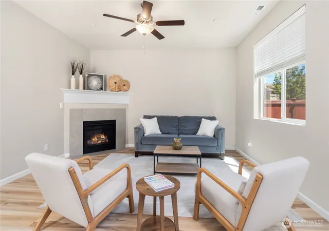 Photo 4 of Single family home for sale at 4758 Driftwood St, Bremerton, WA 98312 | MLS# NWM2552110 | Listing updated on 2026-09-29