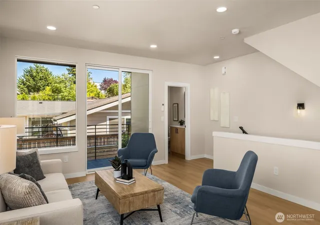 Photo 3 of Townhouse for sale at 18000 A 10th Ave NE, Shoreline, WA 98155 | MLS# NWM2552203 | Listing updated on 2026-10-01