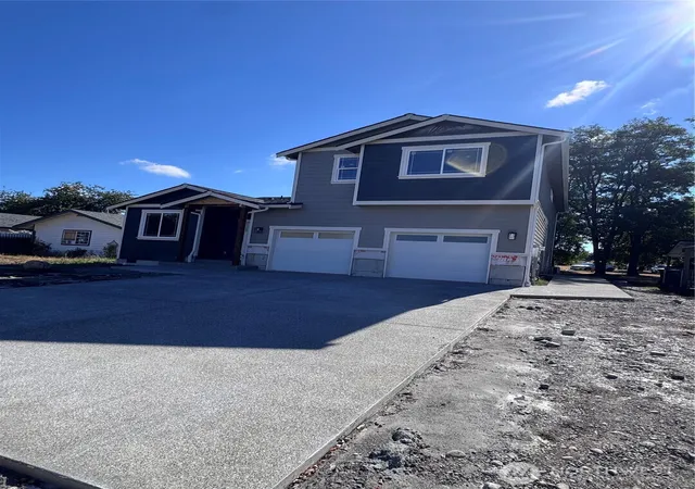 Photo 1 of Single family home for sale at 9512 Solberg Ct Se, Yelm, WA 98597 | MLS# NWM2552484 | Listing updated on 2026-09-22