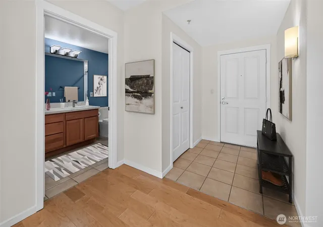 Photo 3 of Condo for sale at 2901 NE Blakeley #401, Seattle, WA 98105 | MLS# NWM2552511 | Listing updated on 2026-09-22