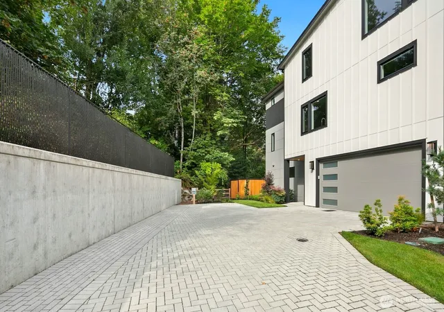 Photo 2 of Sale Pending at 13016 Se 19th Ct, Bellevue, WA 98005 | MLS# NWM2553134 | Listing updated on 2026-09-25
