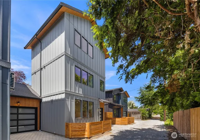 Photo 3 of Single family home for sale at 512 N 92nd Street, Seattle, WA 98103 | MLS# NWM2553175 | Listing updated on 2026-09-23