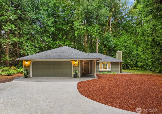 Photo 2 of Sale Pending at 9067 Hidden Cvs Rd Ne, Bainbridge Island, WA 98110 | MLS# NWM2553179 | Listing updated on 2026-09-17