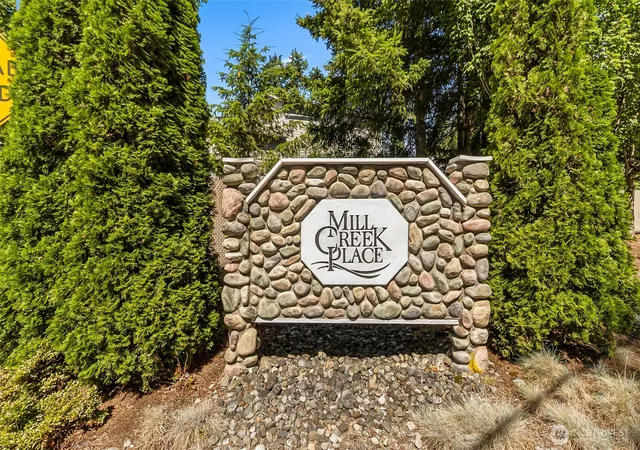 Photo 2 of Single family home for sale at 25 166th Place Se, Bothell, WA 98012 | MLS# NWM2553328 | Listing updated on 2026-09-17
