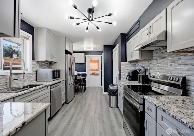 Photo 2 of Single family home for sale at 1218 Sw D St, Ephrata, WA 98823 | MLS# NWM2553605 | Listing updated on 2026-10-01