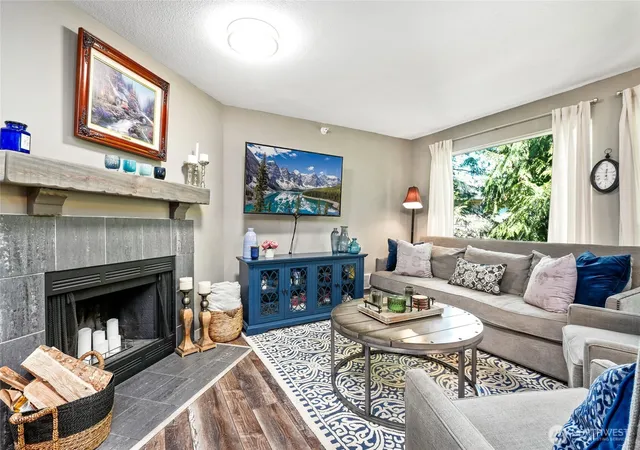 Photo 3 of Condo for sale at 700 Front St S #B206, Issaquah, WA 98027 | MLS# NWM2553616 | Listing updated on 2026-10-02