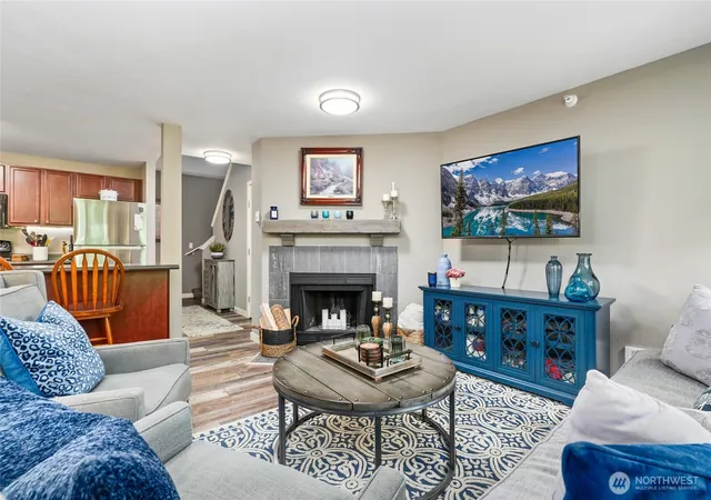 Photo 4 of Condo for sale at 700 Front St S #B206, Issaquah, WA 98027 | MLS# NWM2553616 | Listing updated on 2026-10-02