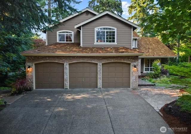 Photo 2 of Single family home for sale at 1309 32nd Street Ct Nw, Gig Harbor, WA 98335 | MLS# NWM2553648 | Listing updated on 2026-09-30