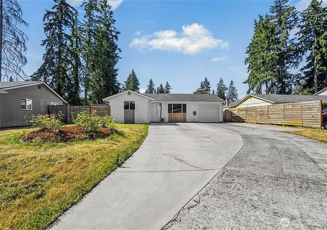 Photo 1 of Single family home for sale at 12318 114th Avenue E, Puyallup, WA 98374 | MLS# NWM2554216 | Listing updated on 2026-09-17