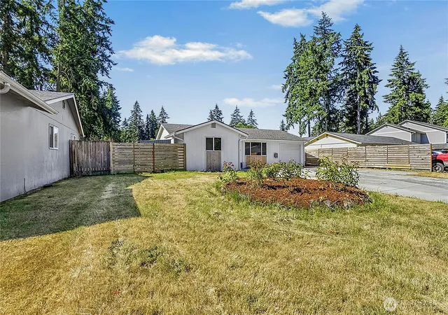 Photo 3 of Single family home for sale at 12318 114th Avenue E, Puyallup, WA 98374 | MLS# NWM2554216 | Listing updated on 2026-09-17