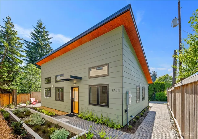 Single family home for sale at 8623 30th Avenue SW, Seattle, WA 98126 | MLS# NWM2555475 | Listing updated on 2026-09-30