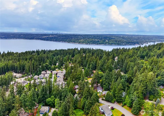 Photo 3 of Single family home for sale at 21313 NE 10th Place, Sammamish, WA 98074 | MLS# NWM2555536 | Listing updated on 2026-09-29