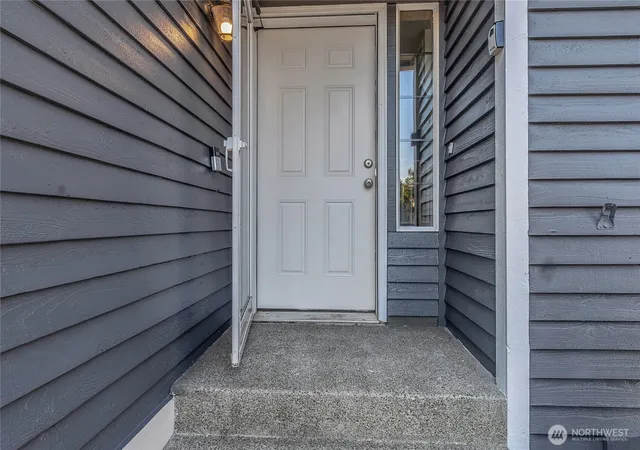 Photo 3 of Single family home for sale at 12116 Se 280th Street, Kent, WA 98030 | MLS# NWM2555729 | Listing updated on 2026-10-01