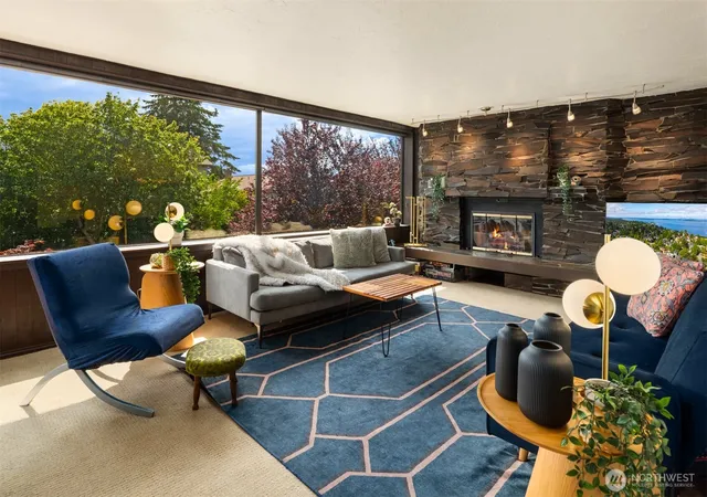 Photo 1 of Sale Pending at 1627 California Ave Sw #2, Seattle, WA 98116 | MLS# NWM2555967 | Listing updated on 2026-09-28