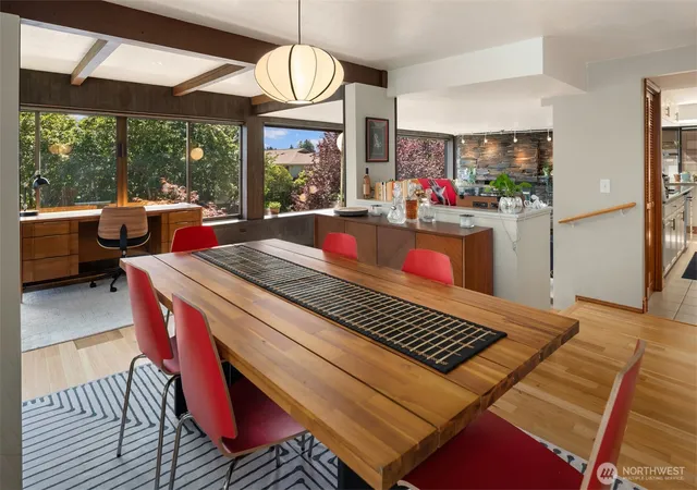 Photo 4 of Sale Pending at 1627 California Ave SW #2, Seattle, WA 98116 | MLS# NWM2555967 | Listing updated on 2026-09-28
