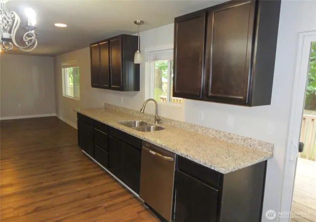 Photo 4 of Single family home for sale at 21627 SE 271st Street, Maple Valley, WA 98038 | MLS# NWM2556093 | Listing updated on 2026-10-01