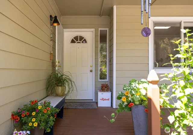 Photo 1 of Sale Pending at 1342 Whatcom St, Bellingham, WA 98229 | MLS# NWM2556118 | Listing updated on 2026-09-25