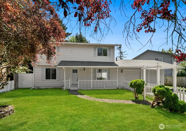 Photo 1 of Single family home for sale at 25926 13th Place S, Des Moines, WA 98198 | MLS# NWM2556413 | Listing updated on 2026-09-16