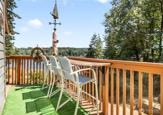 Photo 4 of Single family home for sale at 310 Fir Ln NW, Lakebay, WA 98349 | MLS# NWM2556878 | Listing updated on 2026-09-16