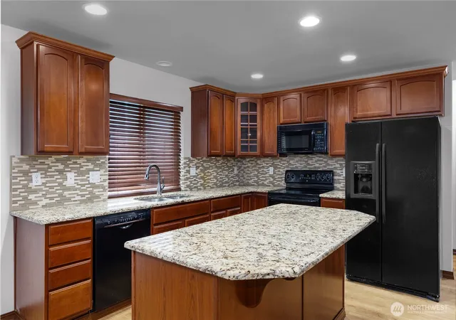 Photo 4 of Single family home for sale at 8512 205th Street Ct E, Spanaway, WA 98387 | MLS# NWM2557047 | Listing updated on 2026-09-29