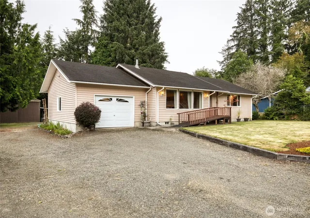 Single family home for sale at 685 Copalis Beach Rd, Copalis Beach, WA 98535 | MLS# NWM2557596