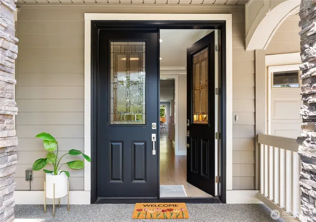 Photo 3 of Single family home for sale at 26546 SE Belvedere Way, Sammamish, WA 98075 | MLS# NWM2557760 | Listing updated on 2026-09-17