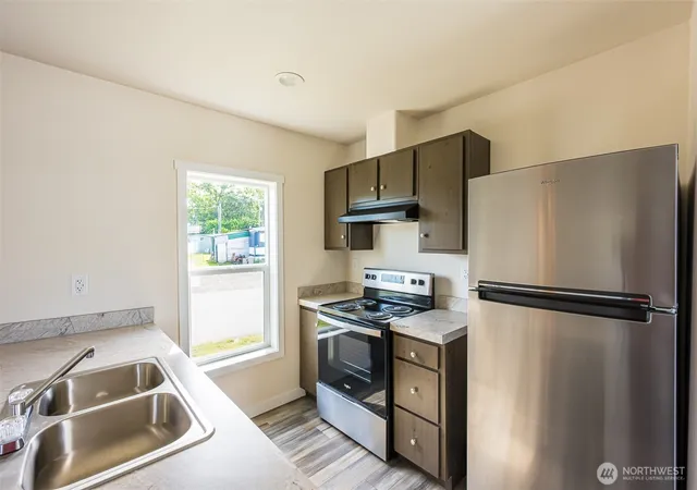Photo 3 of Manufactured home for sale at 621 Calawah Way #24, Forks, WA 98331 | MLS# NWM2558070 | Listing updated on 2026-09-29