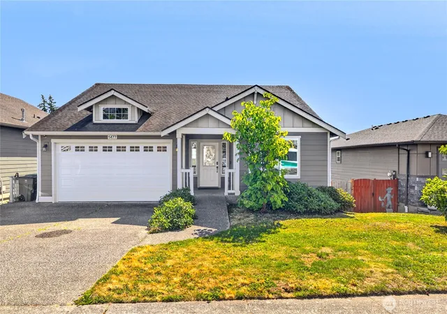 Photo 1 of Single family home for sale at 1477 W Gateway Hts Loop, Sedro Woolley, WA 98284 | MLS# NWM2558581 | Listing updated on 2026-09-29