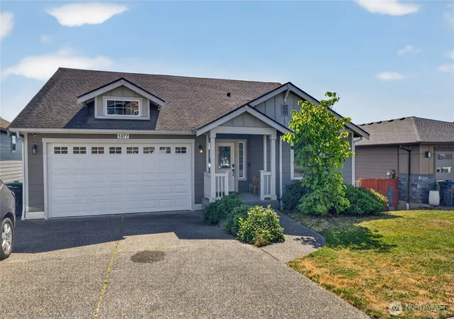 Photo 3 of Single family home for sale at 1477 W Gateway Hts Loop, Sedro Woolley, WA 98284 | MLS# NWM2558581 | Listing updated on 2026-09-29