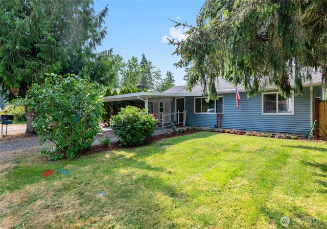 Photo 1 of Sale Pending at 124 Tule Lake Rd E, Tacoma, WA 98445 | MLS# NWM2558729 | Listing updated on 2026-09-26