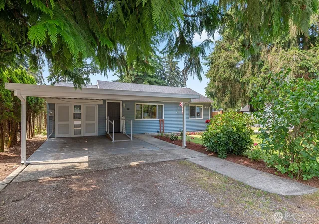 Photo 2 of Sale Pending at 124 Tule Lake Rd E, Tacoma, WA 98445 | MLS# NWM2558729 | Listing updated on 2026-09-26