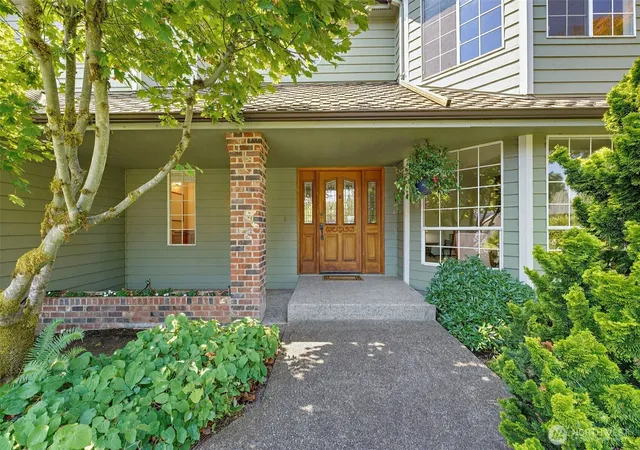 Photo 3 of Single family home for sale at 3308 17th Street Pl Se, Puyallup, WA 98374 | MLS# NWM2558966 | Listing updated on 2026-09-17