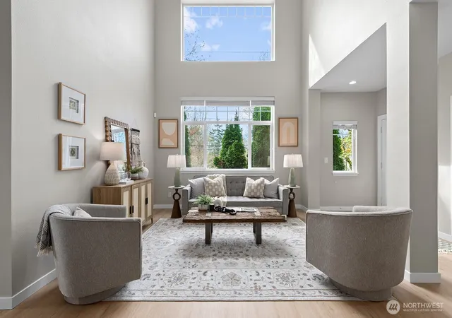 Photo 4 of Townhouse for sale at 401 S 51st Court, Renton, WA 98055 | MLS# NWM2559130 | Listing updated on 2026-09-21