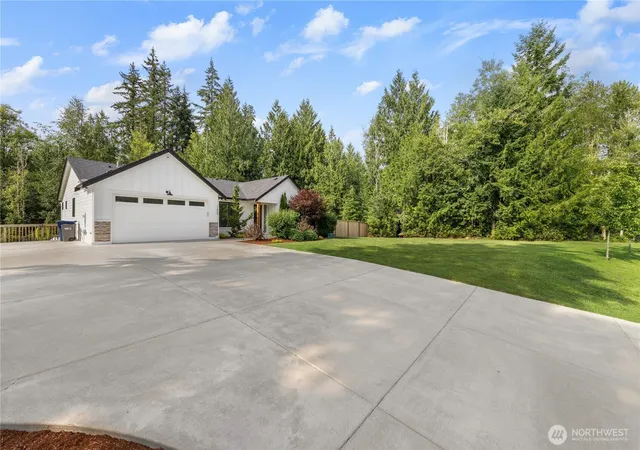 Photo 3 of Single family home for sale at 11423 115th Street NE, Lake Stevens, WA 98258 | MLS# NWM2559252 | Listing updated on 2026-09-16
