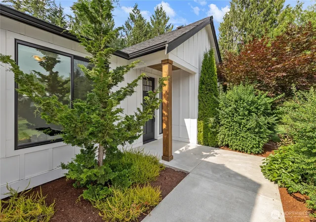 Photo 4 of Single family home for sale at 11423 115th Street NE, Lake Stevens, WA 98258 | MLS# NWM2559252 | Listing updated on 2026-09-16