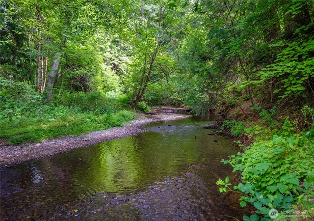 Photo 2 of Sale Pending at 310 E Olde Lyme Rd, Shelton, WA 98584 | MLS# NWM2559320 | Listing updated on 2026-09-24