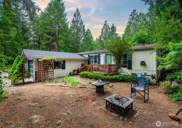 Photo 3 of Sale Pending at 310 E Olde Lyme Rd, Shelton, WA 98584 | MLS# NWM2559320 | Listing updated on 2026-09-24