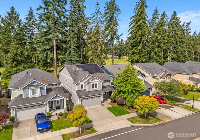 Photo 3 of Single family home for sale at 4335 Dudley Dr NE, Lacey, WA 98516 | MLS# NWM2559434 | Listing updated on 2026-09-30