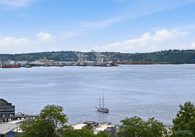 Photo 2 of Condo for sale at 2021 1st Avenue #B6, Seattle, WA 98121 | MLS# NWM2559440 | Listing updated on 2026-09-30
