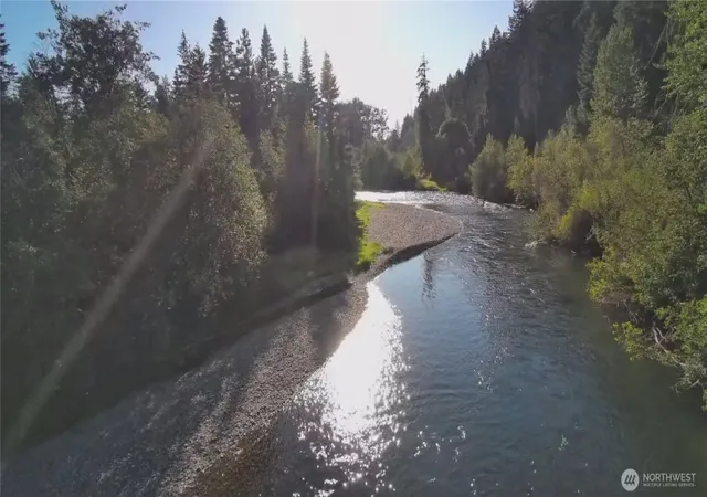 Photo 3 of Land for sale at 940 Heron Dr, Cle Elum, WA 98922 | MLS# NWM2560275 | Listing updated on 2026-09-18