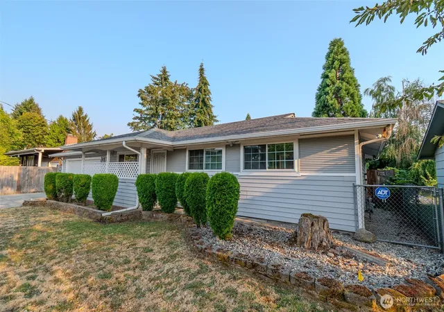Photo 2 of Single family home for sale at 10609 Se 232nd Street, Kent, WA 98031 | MLS# NWM2560660 | Listing updated on 2026-09-17