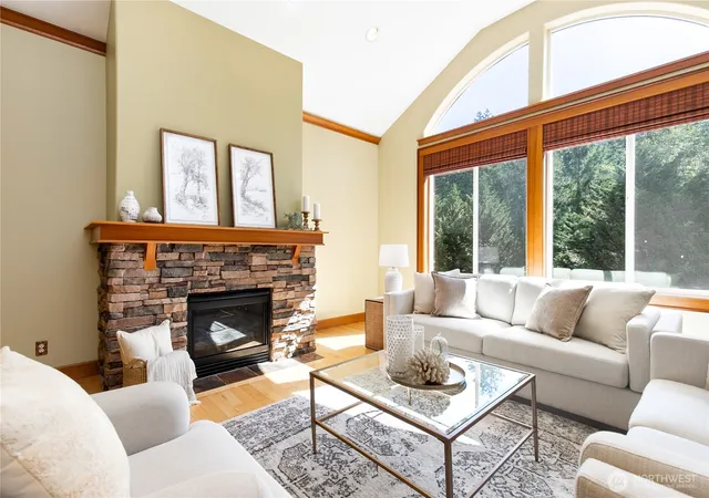 Photo 2 of Single family home for sale at 7106 71st Avenue Nw, Gig Harbor, WA 98335 | MLS# NWM2560843 | Listing updated on 2026-09-17