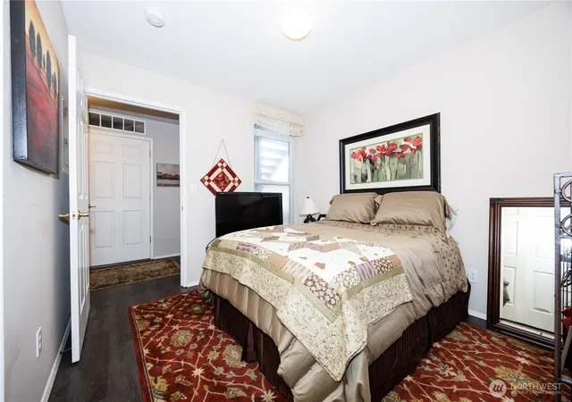 Photo 3 of Sale Pending at 5020 Festival Blvd #1D, Bellingham, WA 98226 | MLS# NWM2561127 | Listing updated on 2026-09-17