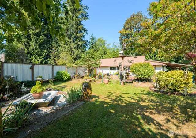 Photo 3 of Sale Pending at 5430 Mosquito Lake Rd, Deming, WA 98244 | MLS# NWM2561523 | Listing updated on 2026-09-25