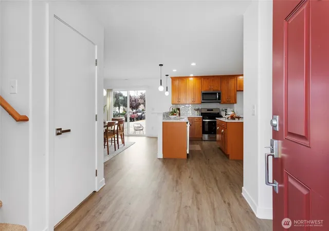 Photo 3 of Single family home for sale at 4014 153Rd Pl Se, Bothell, WA 98012 | MLS# NWM2561678 | Listing updated on 2026-10-01