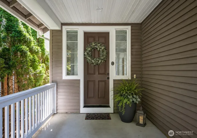 Photo 3 of Single family home for sale at 28011 Maple Ridge Way Se, Maple Valley, WA 98038 | MLS# NWM2561801 | Listing updated on 2026-09-30
