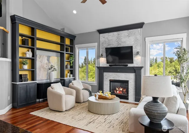 Photo 3 of Single family home for sale at 2915 219th Avenue E, Lake Tapps, WA 98391 | MLS# NWM2562205 | Listing updated on 2026-09-23